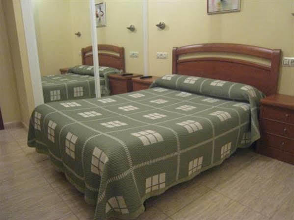Hostal Stella Del Mare Камариньяс Экстерьер фото